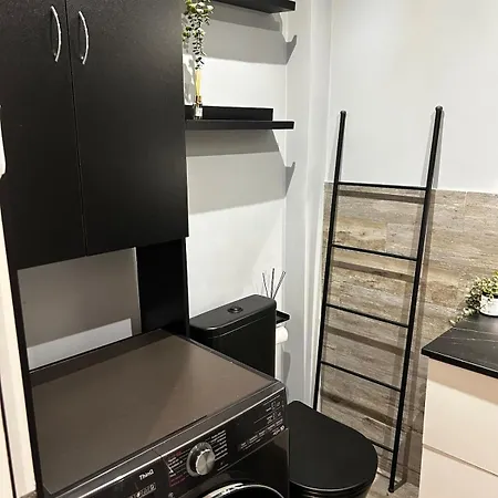 Haven Apartment *